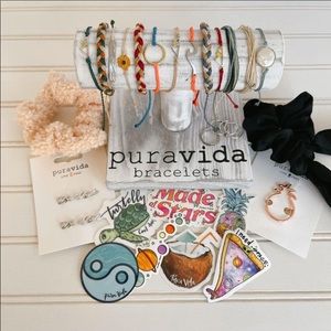 Pura vida discount code EMILYTHOMASON20 20% off of your whole purchase